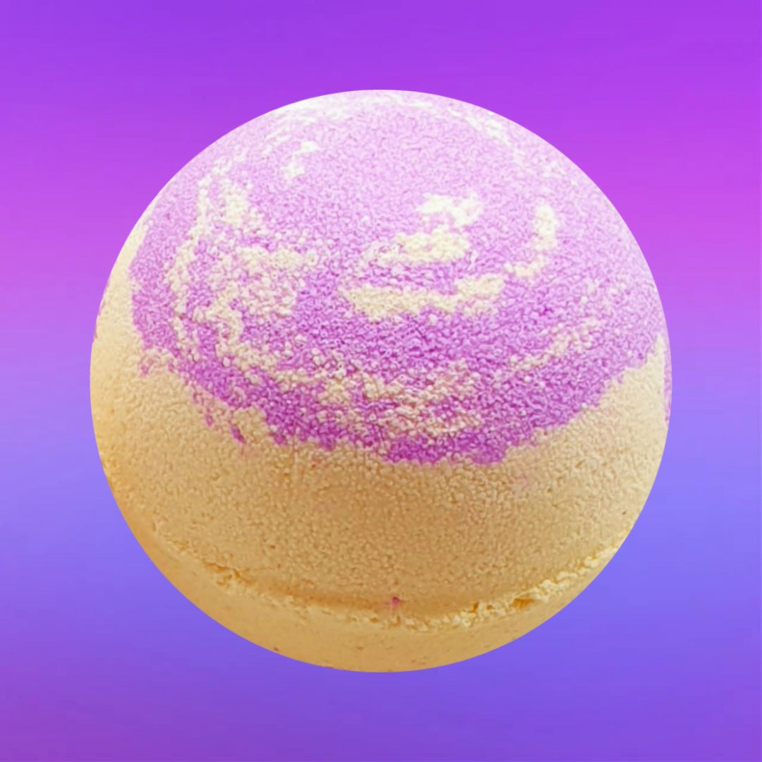 Sweet Vanilla Cream Round Bath Bomb