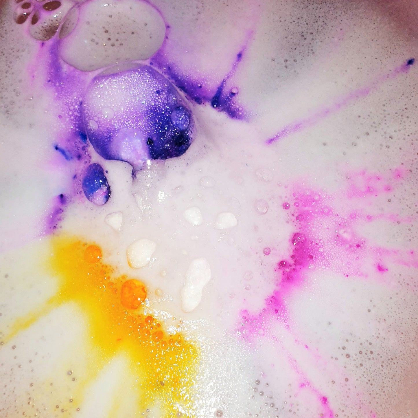 Sprinkle Lolly Bath Bomb