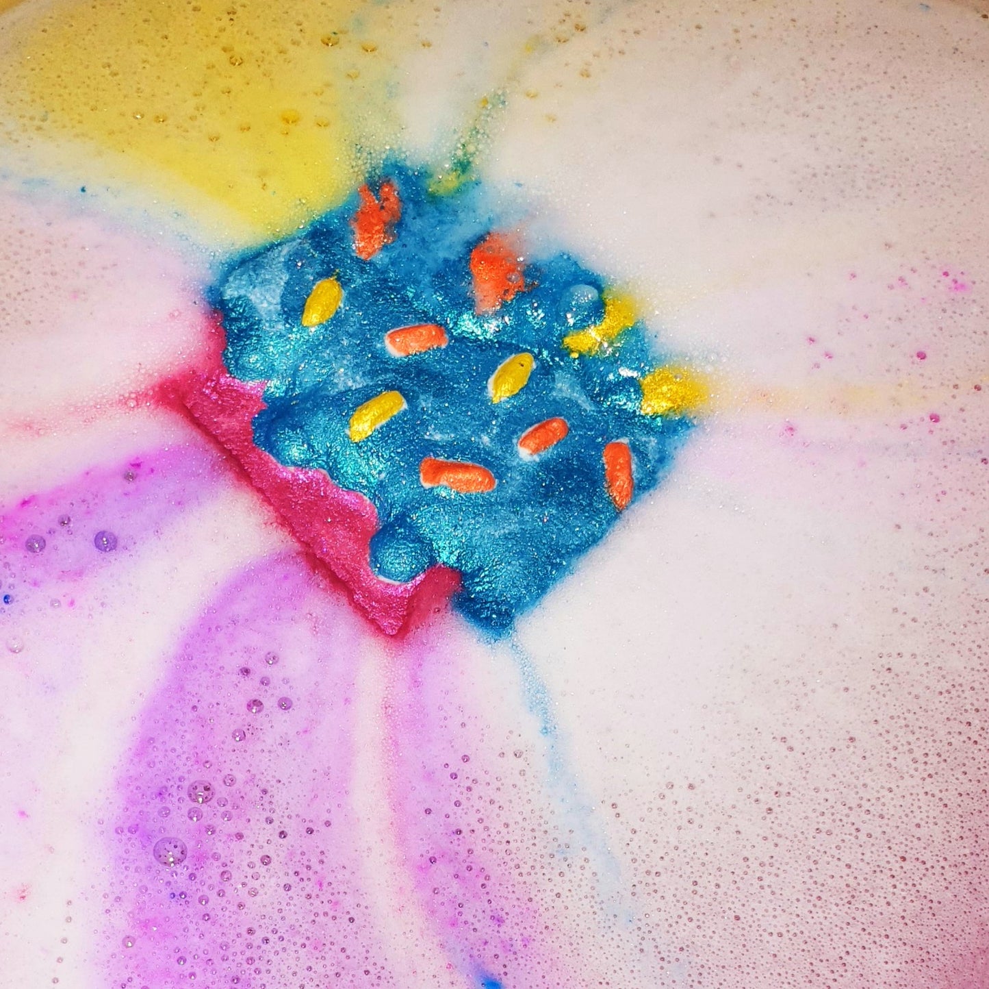 Sprinkle Lolly Bath Bomb